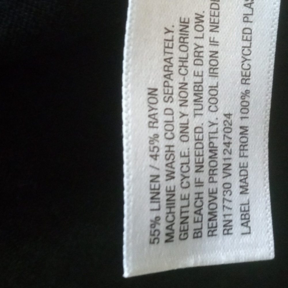 A New Day. Linen, Lagenlook, coastal core, cottage core, utility, beachy… - Picture 4 of 8